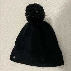 Lululemon Pom-Pom Hat